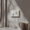 Рамка из поликарбоната на 2 поста Split айвори/белый, soft-touch W0023066 фото 2 &mdash; Multielectrika