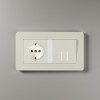 Рамка из поликарбоната на 2 поста Split айвори/белый, soft-touch W0023066 фото 6 &mdash; Multielectrika