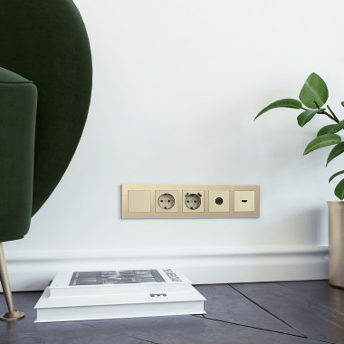 Заглушка (шампань) W1159211 &mdash; Multielectrika