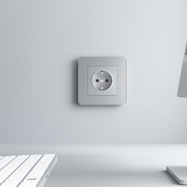 Рамка из металла на 1 пост Platinum алюминий W0012606 &mdash; Multielectrika