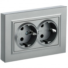 Розетка двойная с заземлением без защитных шторок 16А в сборе IEK Brite РС12-3-БрА алюминий &mdash; Multielectrika