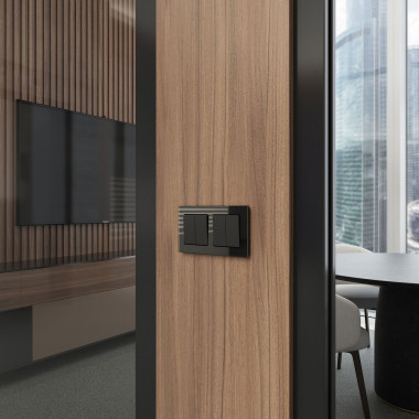 Перекрестный переключатель двухклавишный (чёрный матовый) W1123006 &mdash; Multielectrika