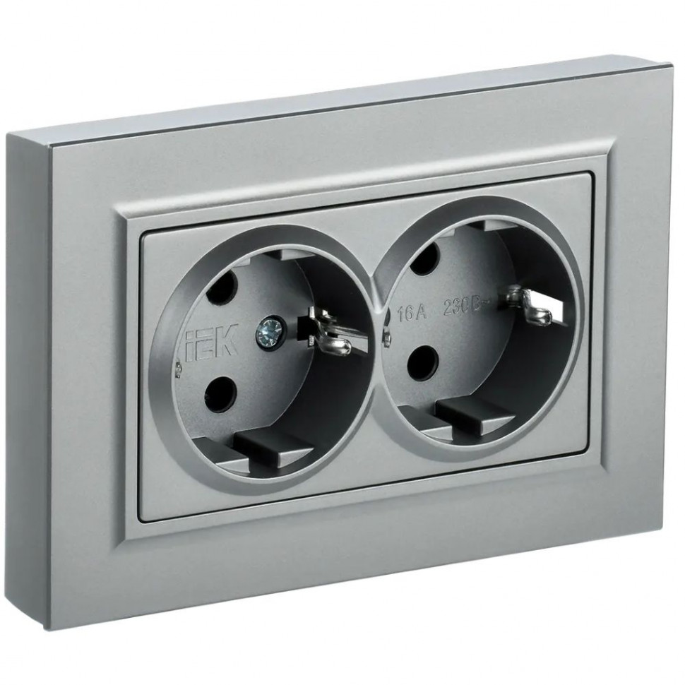 Розетка двойная с заземлением с защитными шторками 16А в сборе IEK Brite РСш12-3-БрА алюминий фото 1 — Multielectrika