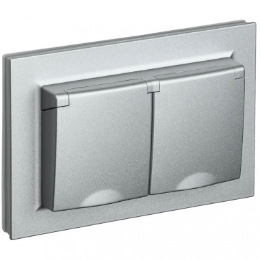 Розетка двойная с заземлением с защитными шторками и крышкой 16А в сборе IP44 IEK Brite РСбш12-3-44-БрА алюминий — Multielectrika