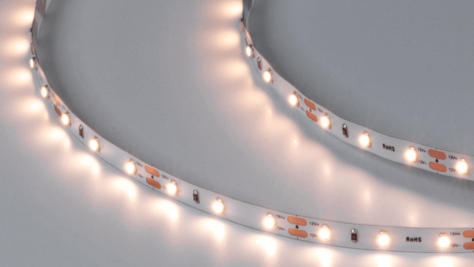 Лента светодиодная DSG 3528 WW 60L-V12-IP33, 2700 K, 300 LED, 4,8 W/m, LUX фото 1 &mdash; Multielectrika