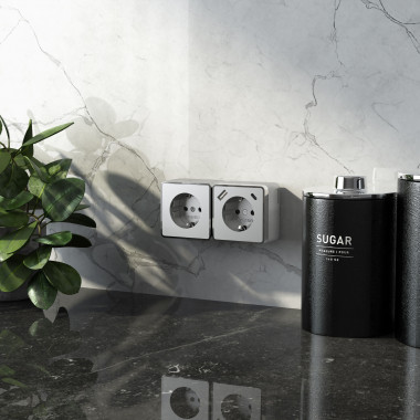 Розетка с заземлением, шторками и USB тип A+C Gallant серебряный W5071706 — Multielectrika