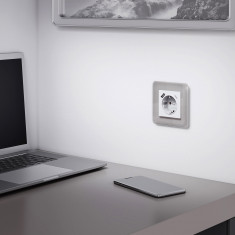 Рамка из стекла на 1 пост Elite дымчатый W0012417 &mdash; Multielectrika