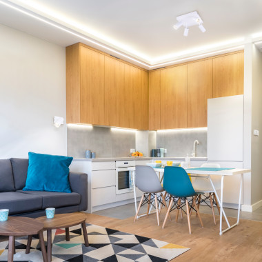 Настенный светодиодный светильник с поворотным плафоном 20067/1 LED белый — Multielectrika