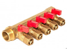 Коллектор с шаровыми кранами 3/4" х 16 ц- 6 вых. 200-3/4(6)R &mdash; Multielectrika