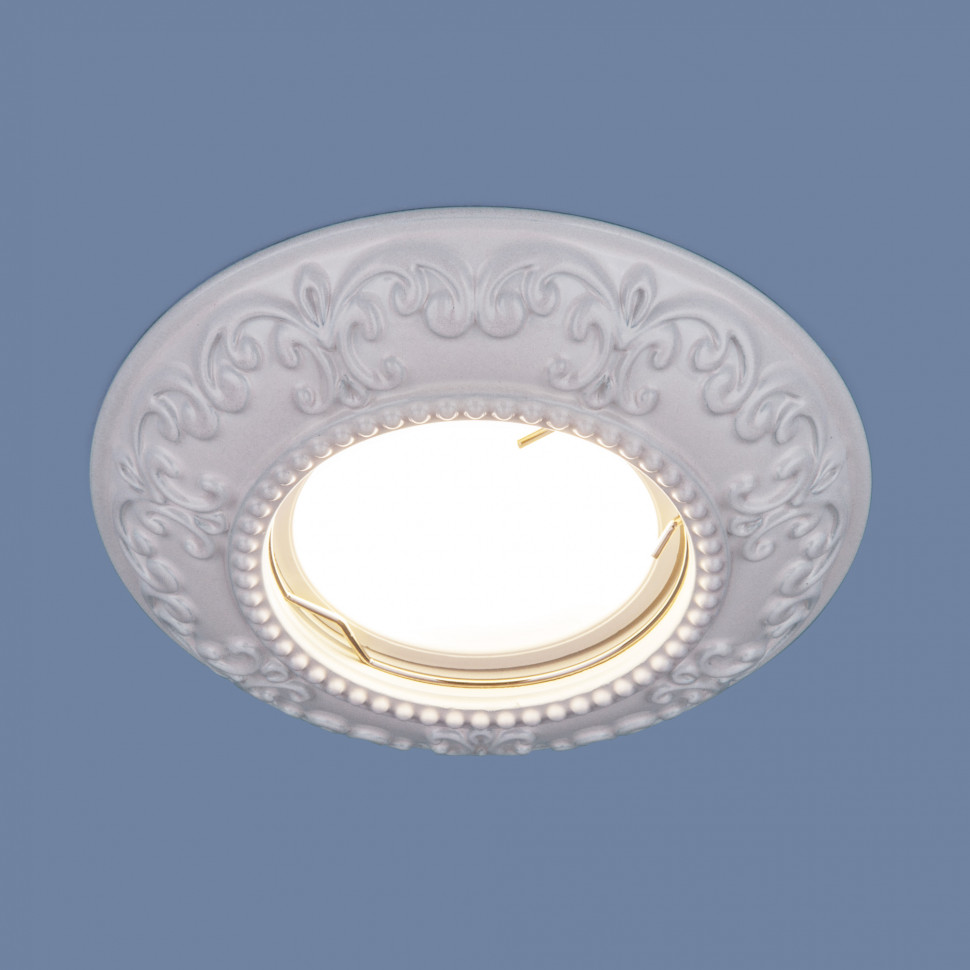 Встраиваемый светильник 7009 MR16 WH белый фото 1 — Multielectrika