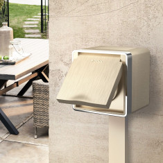 Розетка влагозащ. с зазем. с защит. крышкой и шторками Gallant шампань рифленый W5071210 &mdash; Multielectrika