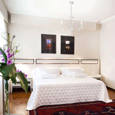 Классическая подвесная люстра 60018/3 белый с золотом &mdash; Multielectrika