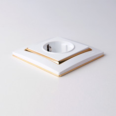 Рамка на 1 пост (белый/золото) W0011933 &mdash; Multielectrika