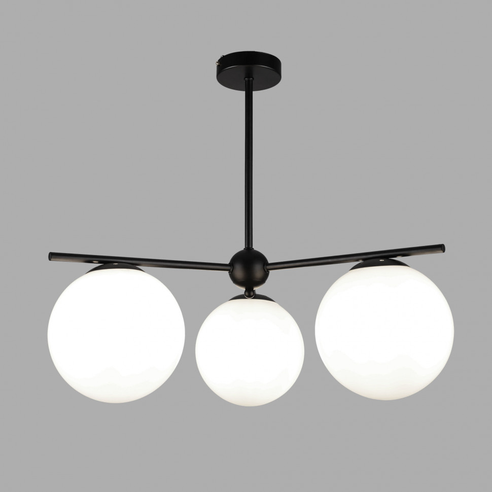 Потолочный светильник со стеклянными плафонами 60147/3 черный фото 1 &mdash; Multielectrika