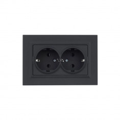 Розетка двойная с заземлением с защитными шторками 16А в сборе IEK Brite РСш12-3-БрГ графит &mdash; Multielectrika