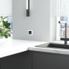 Рамка из стекла на 1 пост Favorit белый матовый W0011105 фото 4 &mdash; Multielectrika