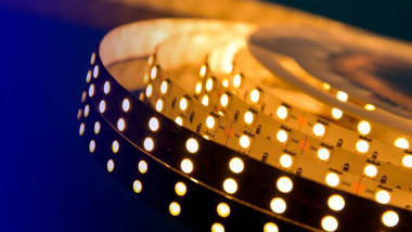 Лента светодиодная 2x DSG 5050 WW 120 L-V24-IP33, 3000 K, 600 LED, 28,8W/m, LUX &mdash; Multielectrika