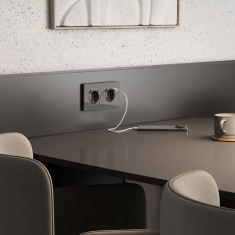 Розетка с заземлением, шторками и USB тип A+C (графит акрил) W1171744 &mdash; Multielectrika