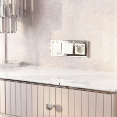 Рамка из стекла на 3 поста Diamant зеркальный W0031220 &mdash; Multielectrika