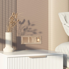 Рамка из стекла на 3 поста Favorit шампань W0031111 &mdash; Multielectrika