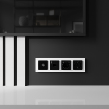 ТВ-розетка оконечная (черный акрил) W1183048 &mdash; Multielectrika