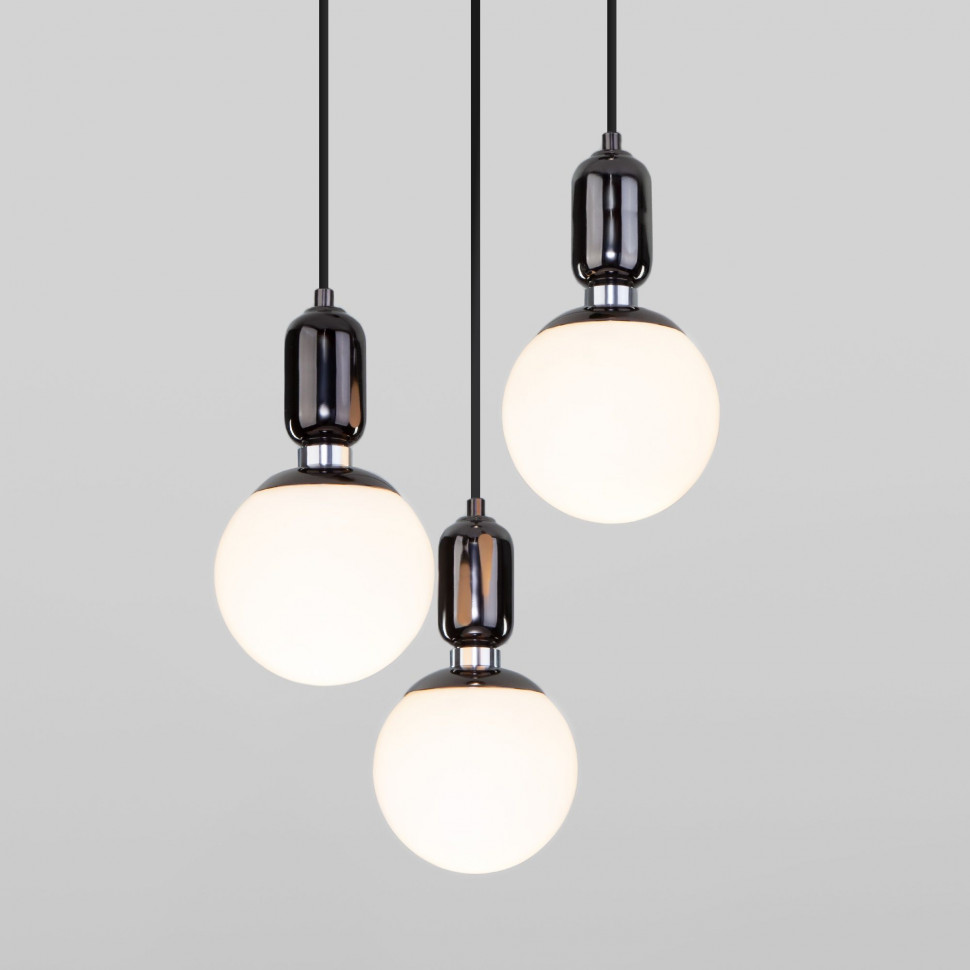 Подвесной светильник со стеклянными плафонами 50151/3 черный жемчуг фото 1 &mdash; Multielectrika