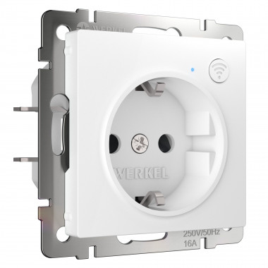 Умная  встраиваемая розетка с заземлением с защитными шторками (белый) W1171601 &mdash; Multielectrika