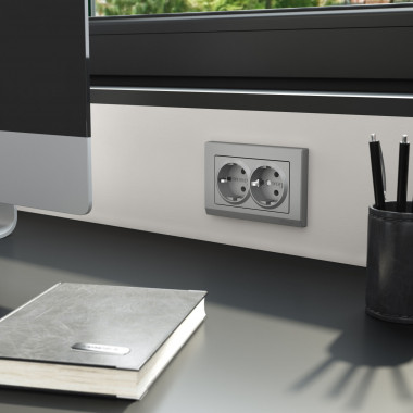 Розетка двойная с заземлением (серебряный матовый) W1172065 — Multielectrika