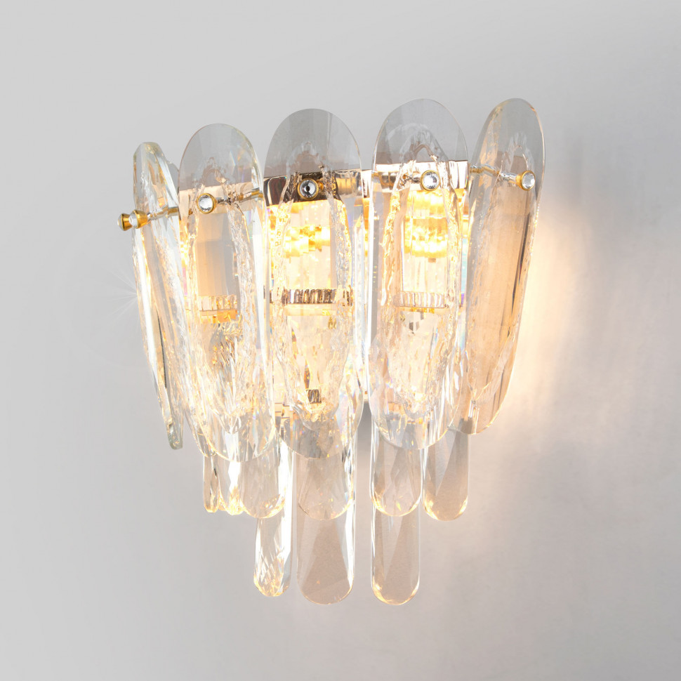 Настенный светодиодный светильник с хрусталем 422/1 фото 1 — Multielectrika