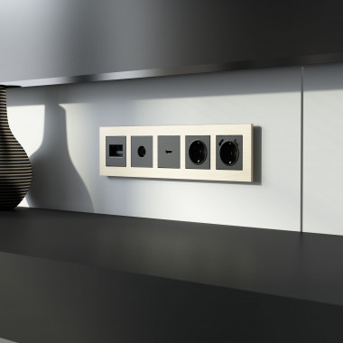 Рамка из металла на 5 постов AluMax шампань алюминий W0053511 &mdash; Multielectrika