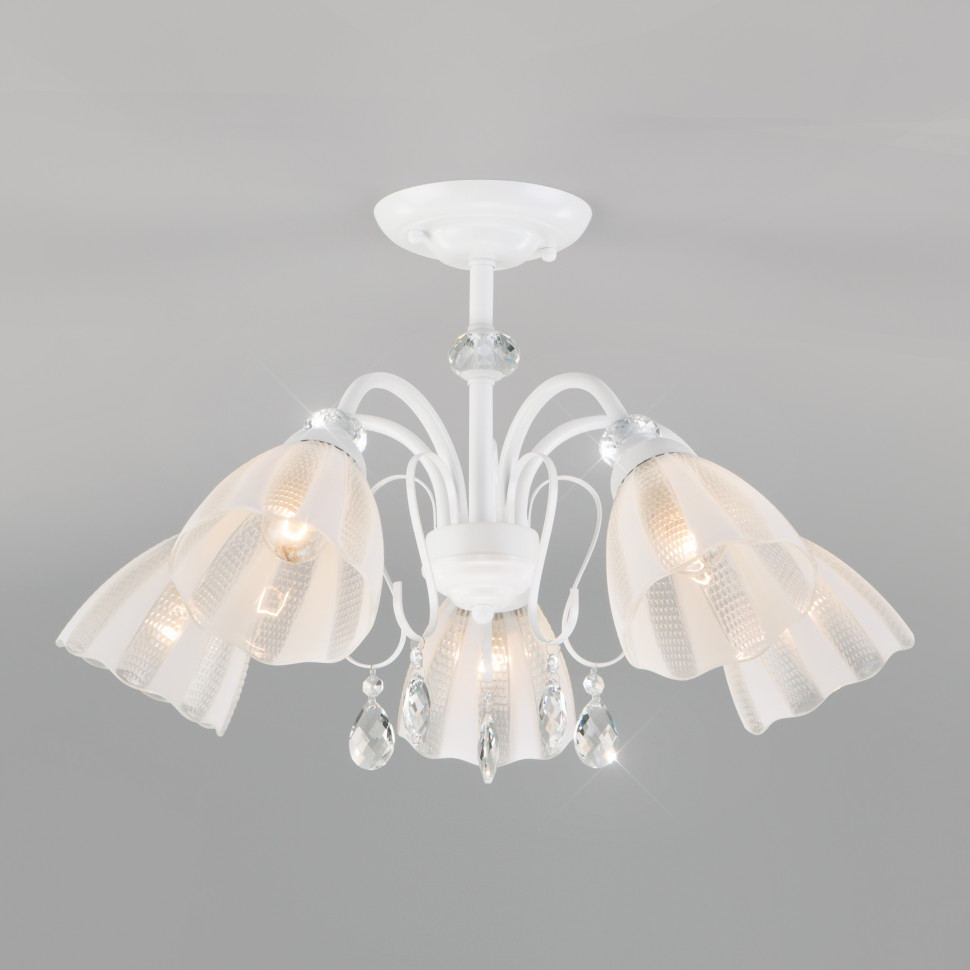 Потолочная люстра с плафонами 30155/5 белый фото 1 — Multielectrika