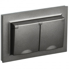 Розетка двойная с заземлением с защитными шторками и крышкой 16А в сборе IP44 IEK Brite РСбш12-3-44-БрТБ темная бронза &mdash; Multielectrika