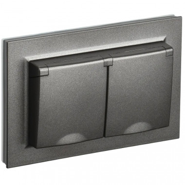 Розетка двойная с заземлением с защитными шторками и крышкой 16А в сборе IP44 IEK Brite РСбш12-3-44-БрТБ темная бронза — Multielectrika