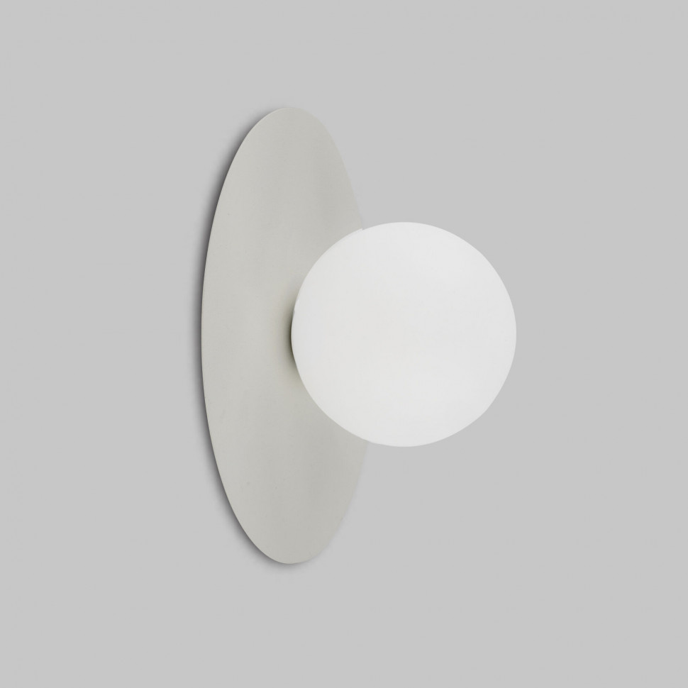 Настенный светильник со стеклянным плафоном 10231 Pixi фото 1 — Multielectrika