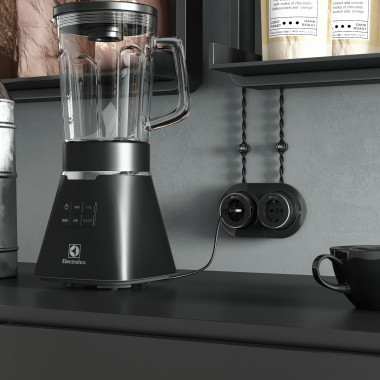 Розетка с заземлением Vintage черный матовый/хром W5871051 — Multielectrika