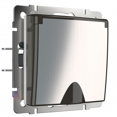 Розетка влагозащ. с зазем. с защит. крышкой и шторками (глянцевый никель) W1171202 — Multielectrika