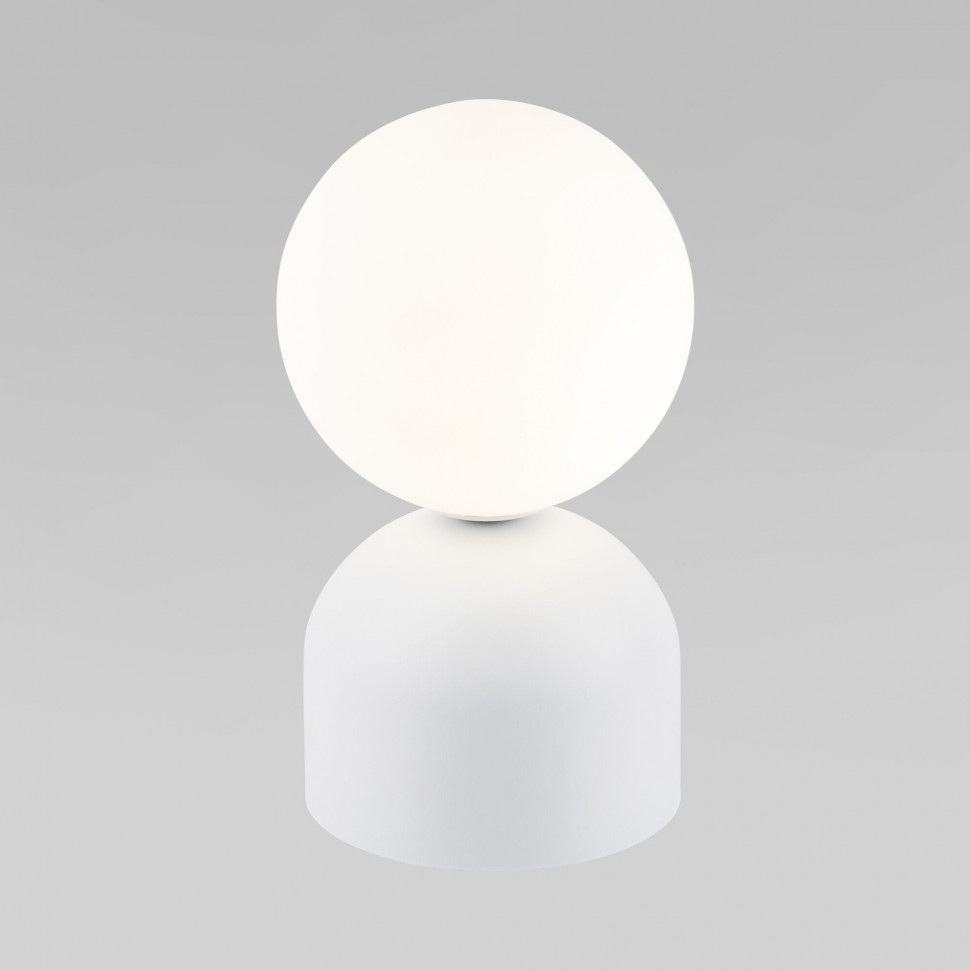 Настольный светильник со стеклянным плафоном 16037 Miki фото 1 — Multielectrika