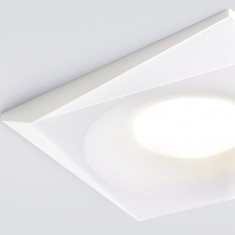 Встраиваемый точечный светильник 119 MR16 белый &mdash; Multielectrika