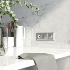 Рамка из поликарбоната на 3 поста Fiore серебряный W0032206 &mdash; Multielectrika