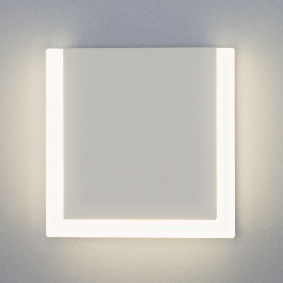 Настенный светильник 40146/1 LED белый фото 1 — Multielectrika