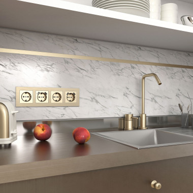 Рамка из металла на 4 поста Аluminium шампань алюминий W0041711 &mdash; Multielectrika