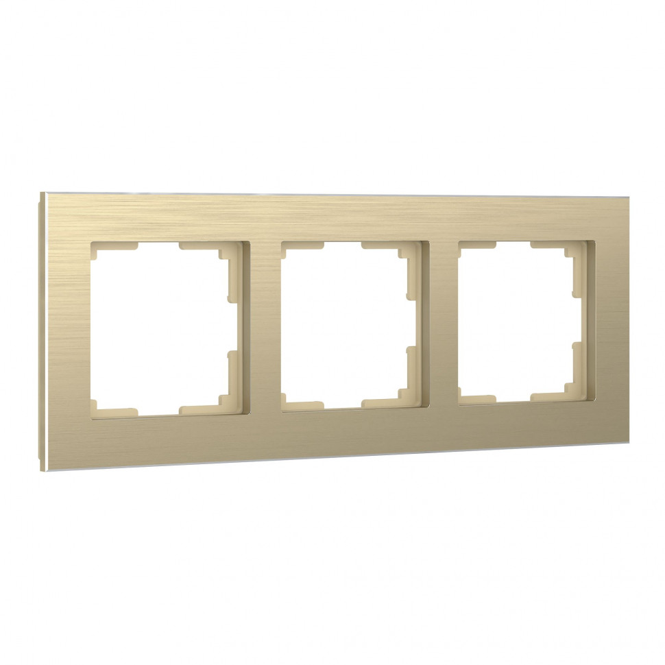 Рамка из металла на 3 поста Аluminium шампань алюминий W0031711 фото 1 &mdash; Multielectrika