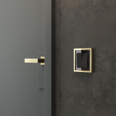 Рамка из металла на 1 пост Baguette черный/латунь W0012852 &mdash; Multielectrika