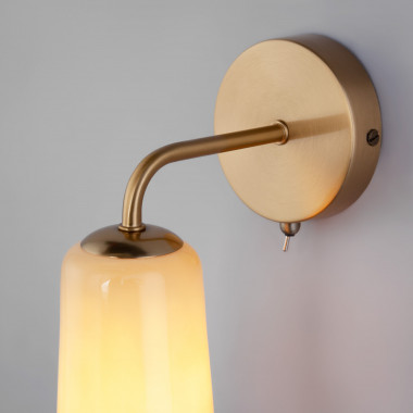 Настенный светильник со стеклянным плафоном 70137/1 латунь — Multielectrika