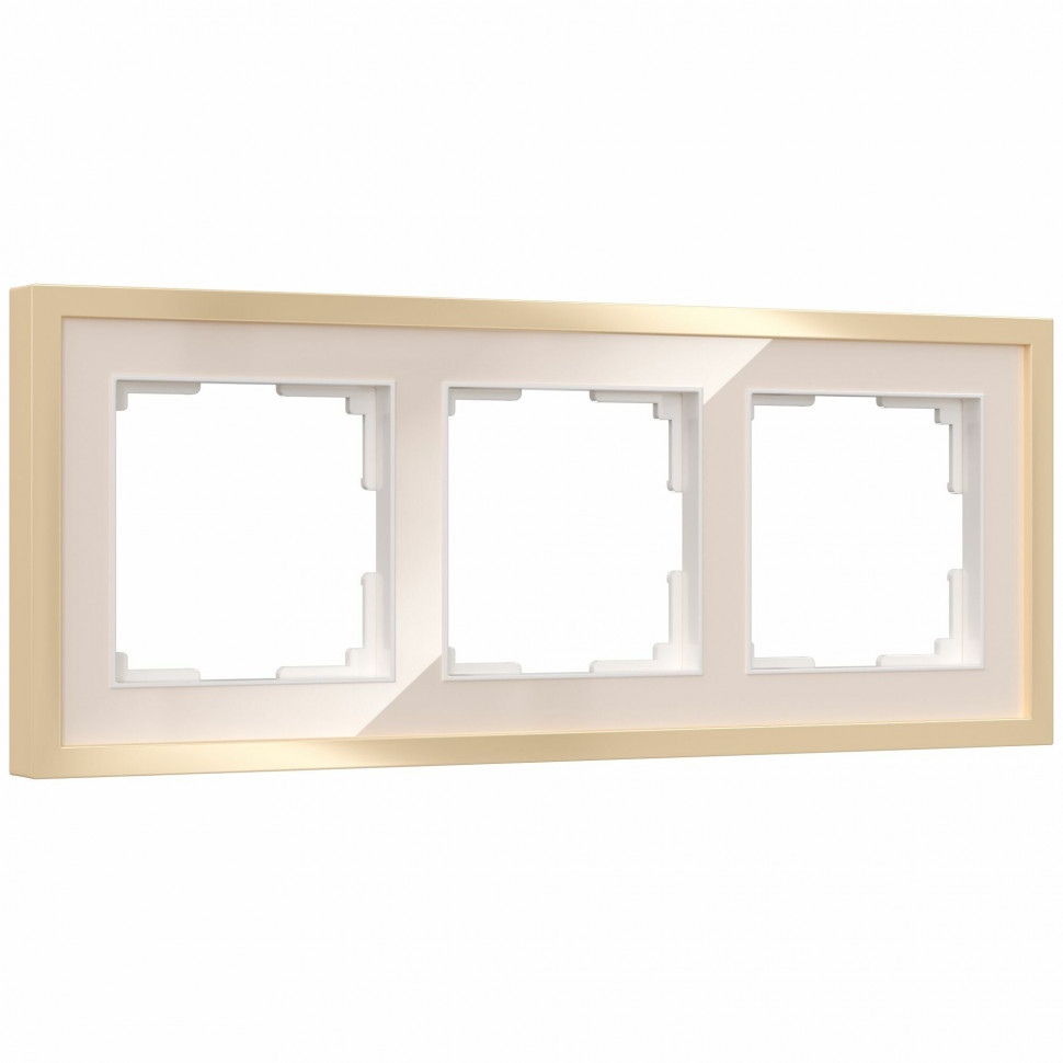Рамка из металла на 3 поста Baguette айвори/латунь W0032851 фото 1 &mdash; Multielectrika