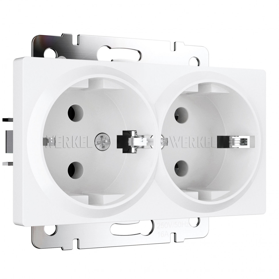 Розетка двойная с заземлением (белый матовый) W1172061 фото 1 &mdash; Multielectrika