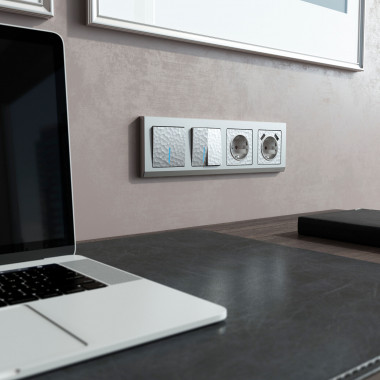 Накладка для розетки USB (Hammaer серебряный) W1279506 &mdash; Multielectrika