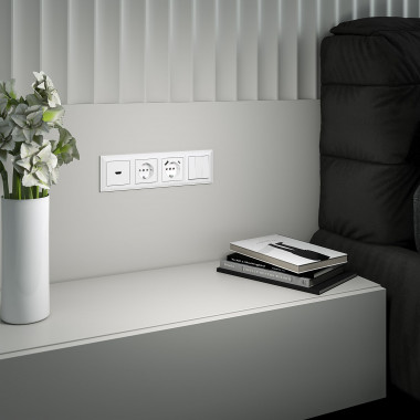 Рамка из пластика на 4 поста Fiore белый W0042201 &mdash; Multielectrika