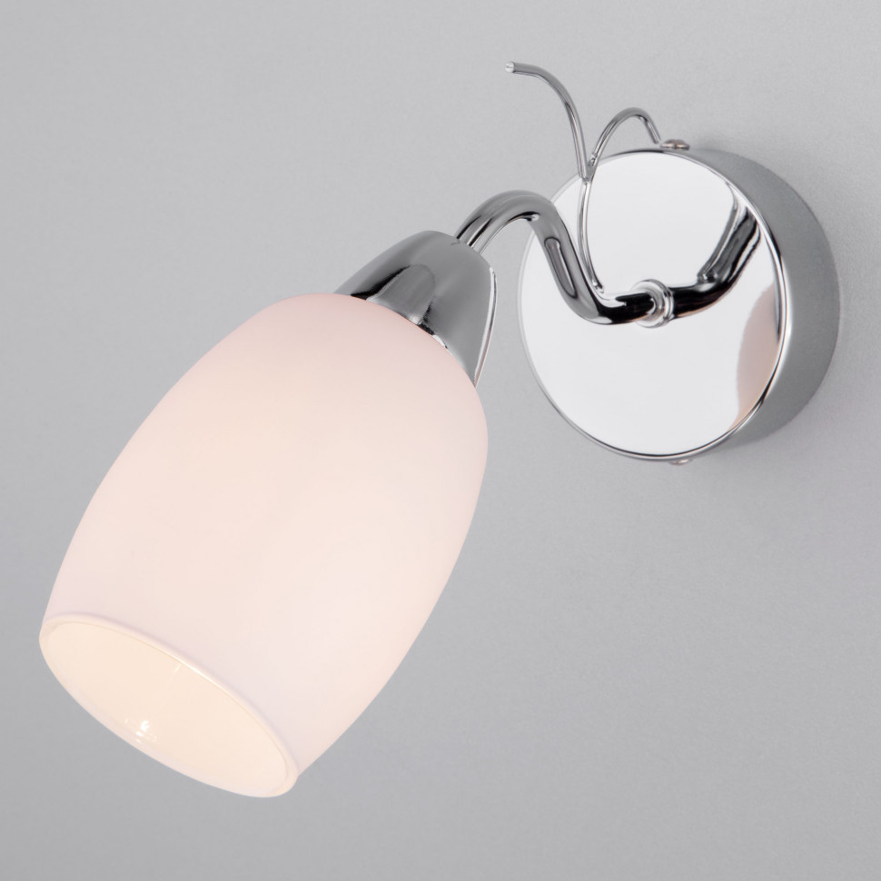 Бра со стеклянным плафоном 70036/1 хром фото 1 — Multielectrika