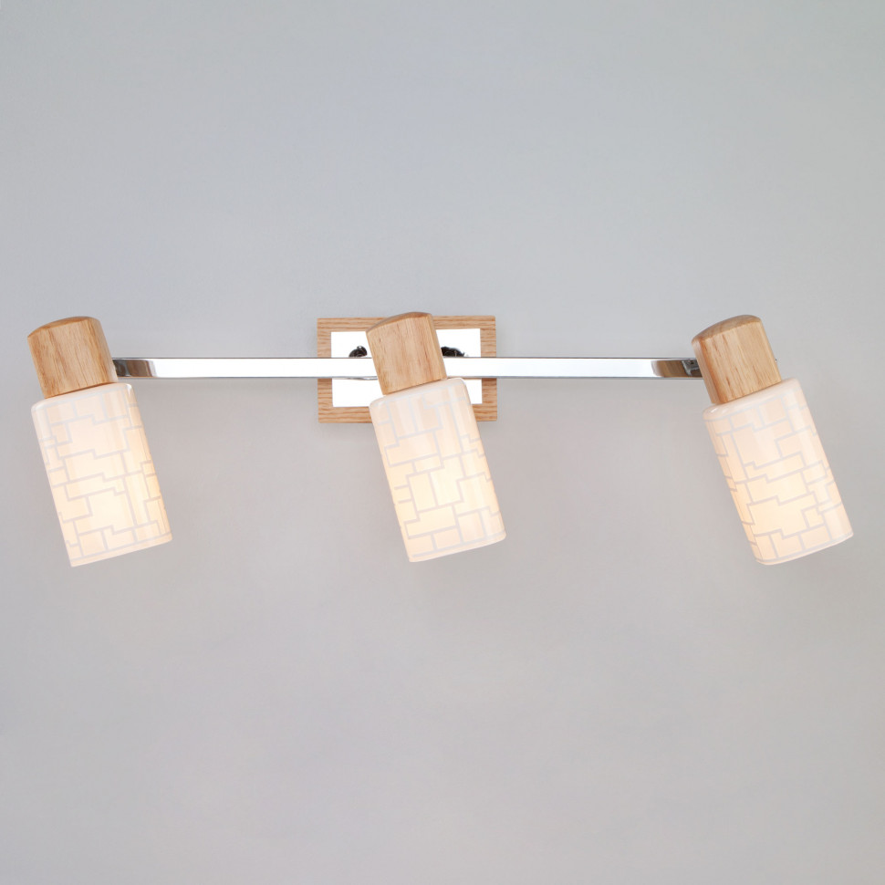 Настенный светильник 20029/3 хром / светлое дерево фото 1 &mdash; Multielectrika